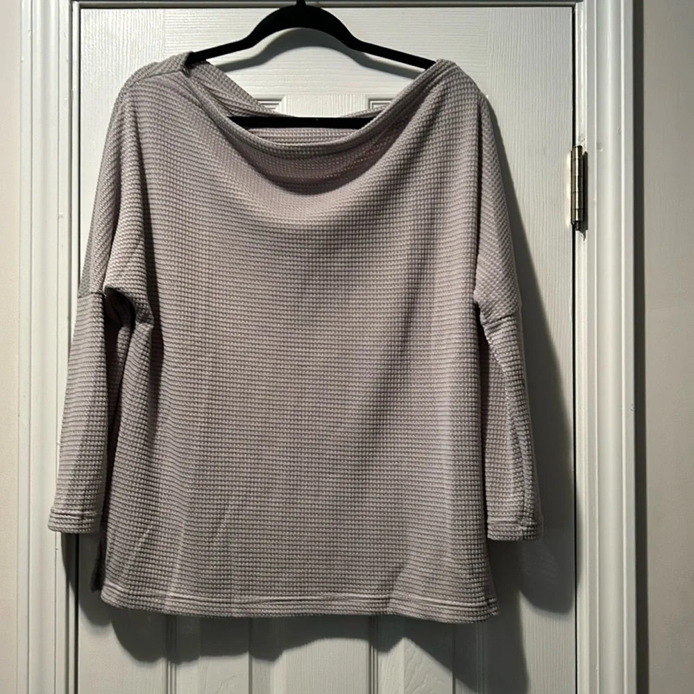 🔥NWOT Batwing Wide Boatneck Off Shoulder Dolman Long Sleeve Medium Knit Top - Picture 5 of 16